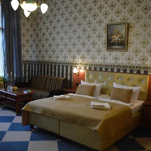 https://hotel-pension-bella.find-berlin-hotels.com