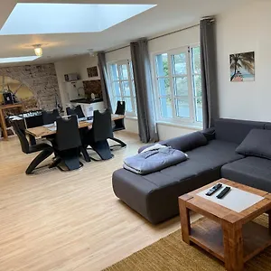 Loft Mit 2 Schlafzimmern Und E- Ladestation Apartment