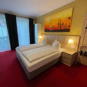 https://novum-hotel-plaza-dusseldorf-zentrum.dusseldorf-hotel.net