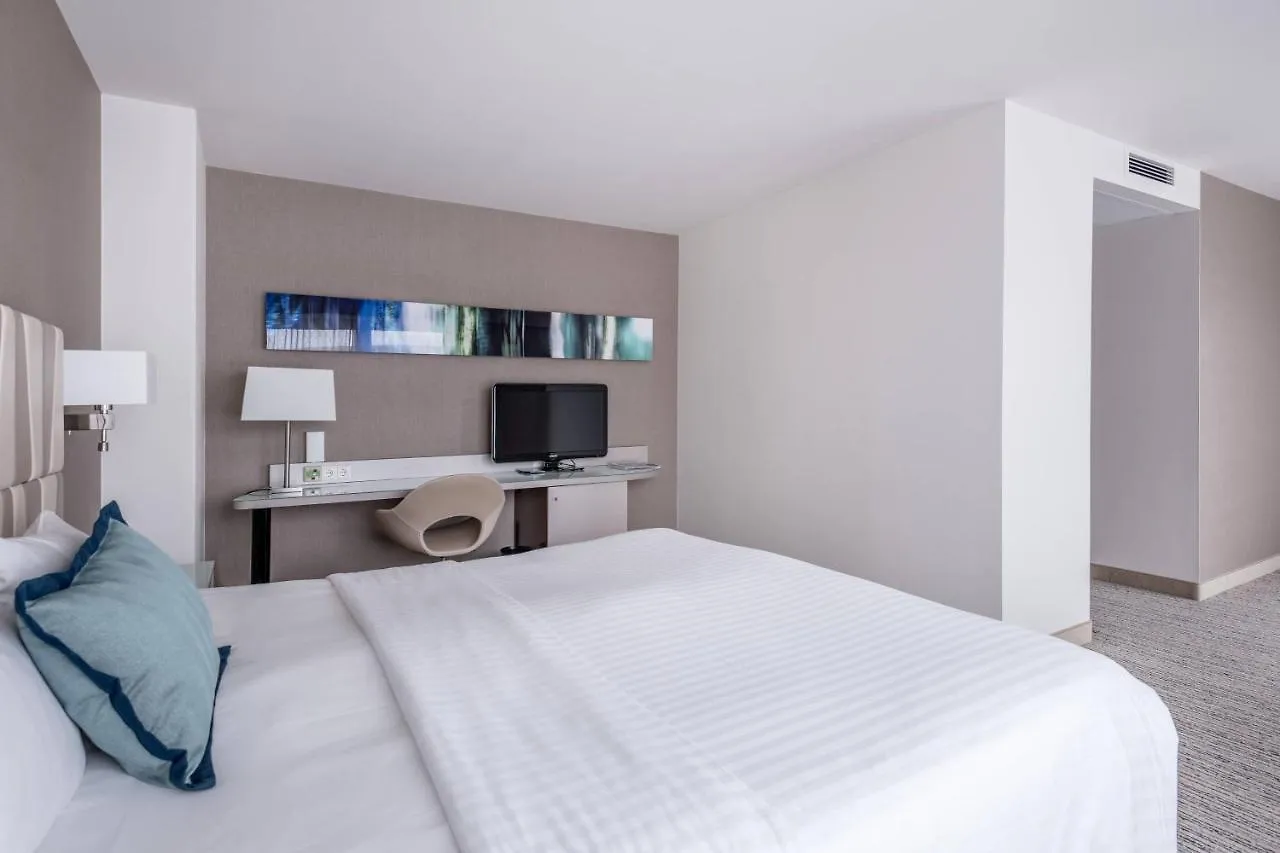 ****  מלון Courtyard By Marriott Munich City Center גרמניה