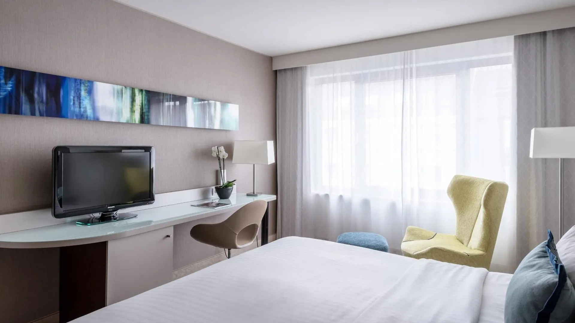Courtyard By Marriott Munich City Center Hotel