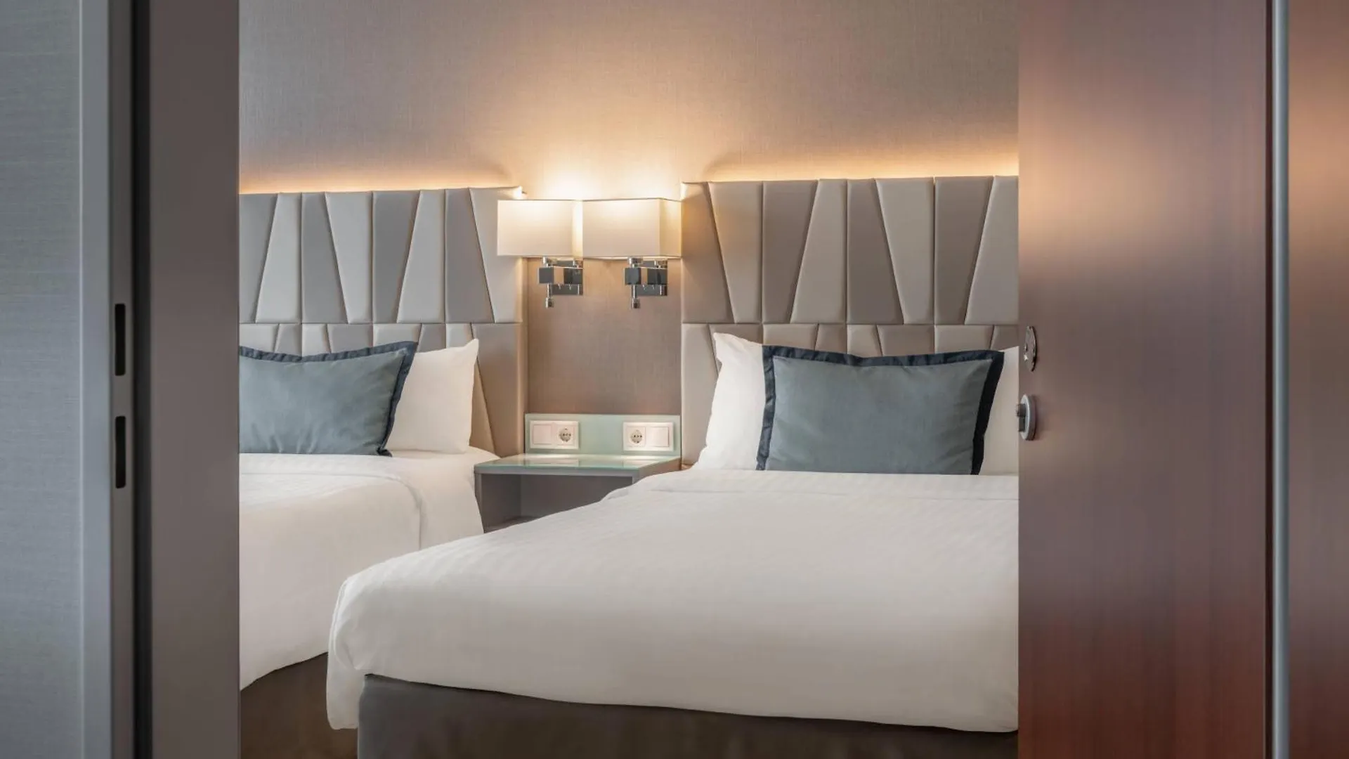 Courtyard By Marriott Munich City Center Ξενοδοχείο