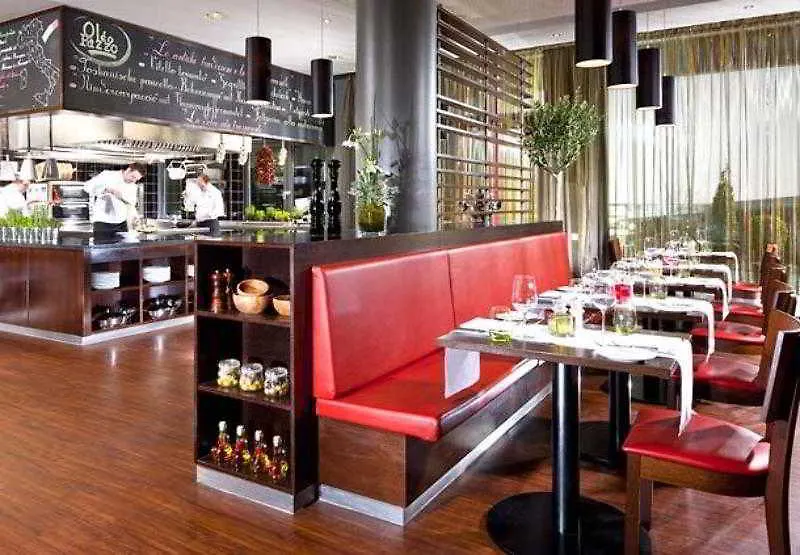 Courtyard By Marriott Munich City Center Hotel