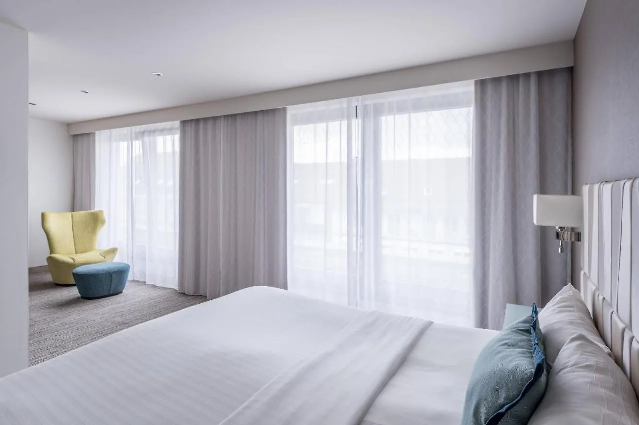 ****  Hotel Courtyard By Marriott Munich City Center Niemcy