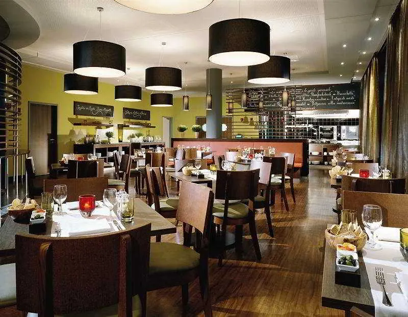 Courtyard By Marriott Munich City Center